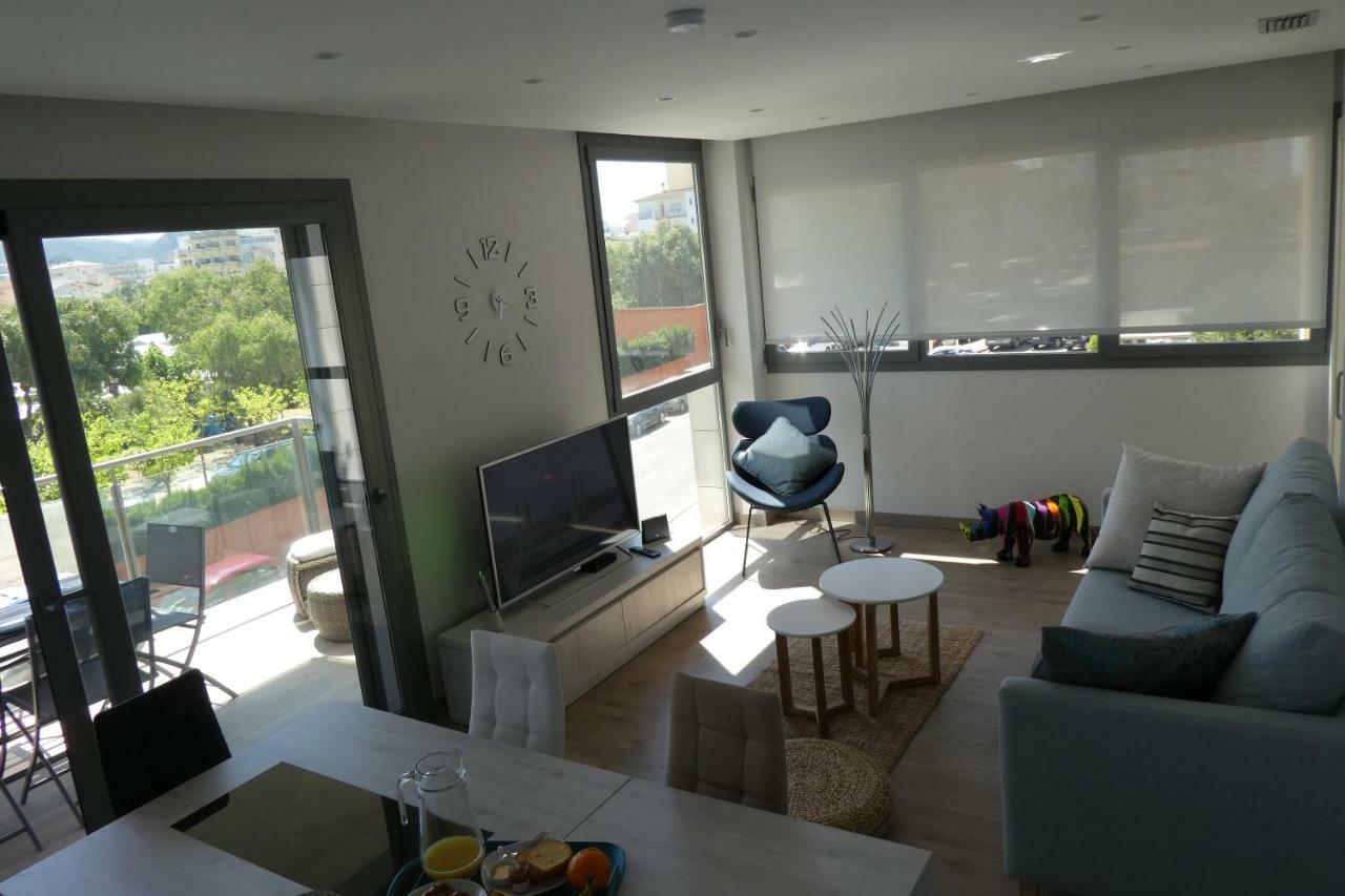 Appartement Plage Salata Rosas Esterno foto