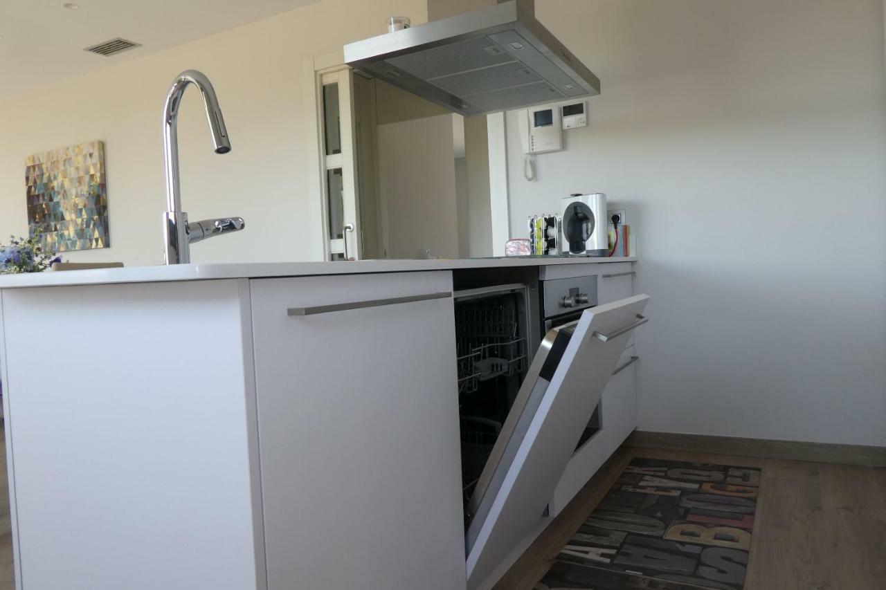 Appartement Plage Salata Rosas Esterno foto